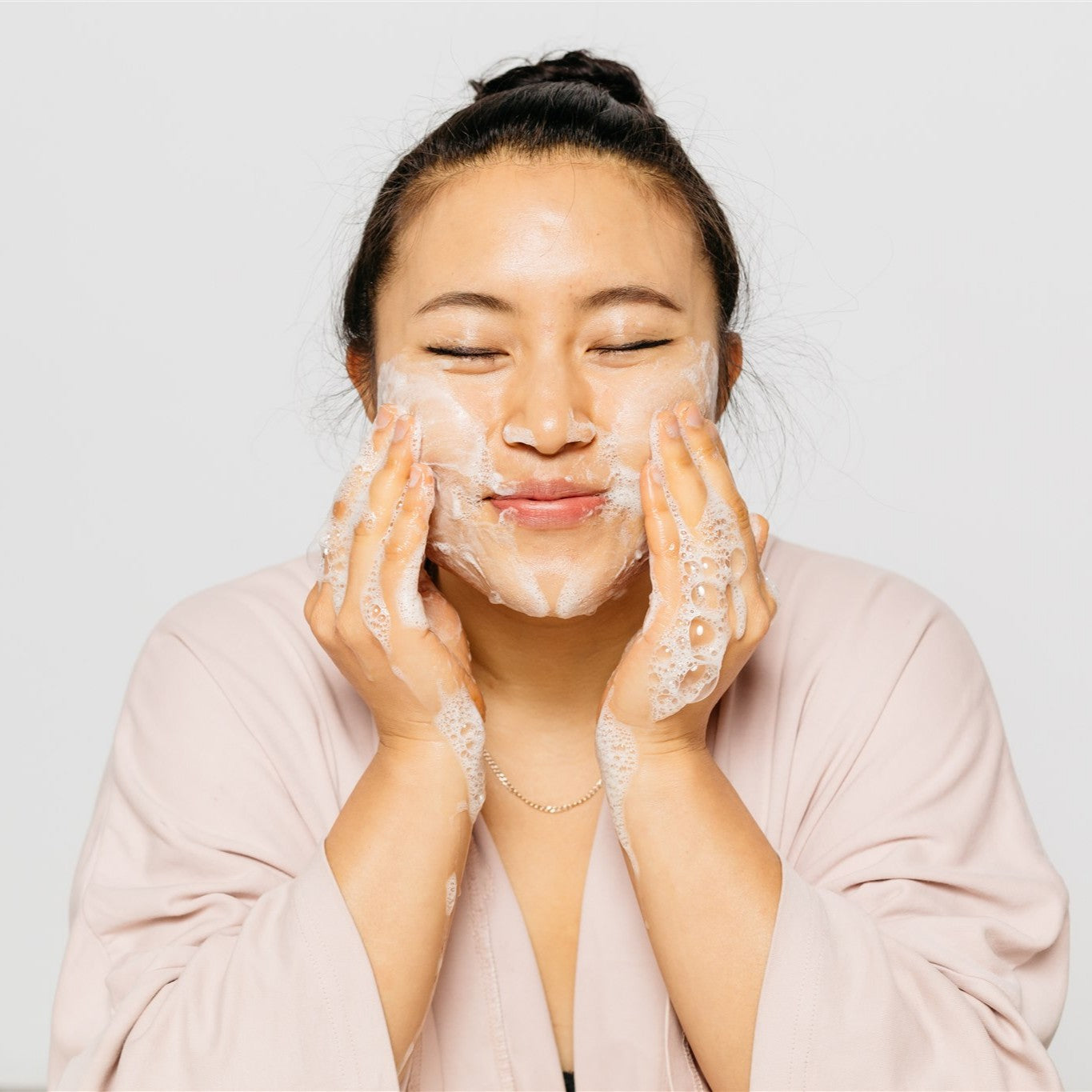 APOTERRA Pumpkin + Wild Carrot Complexion Soap