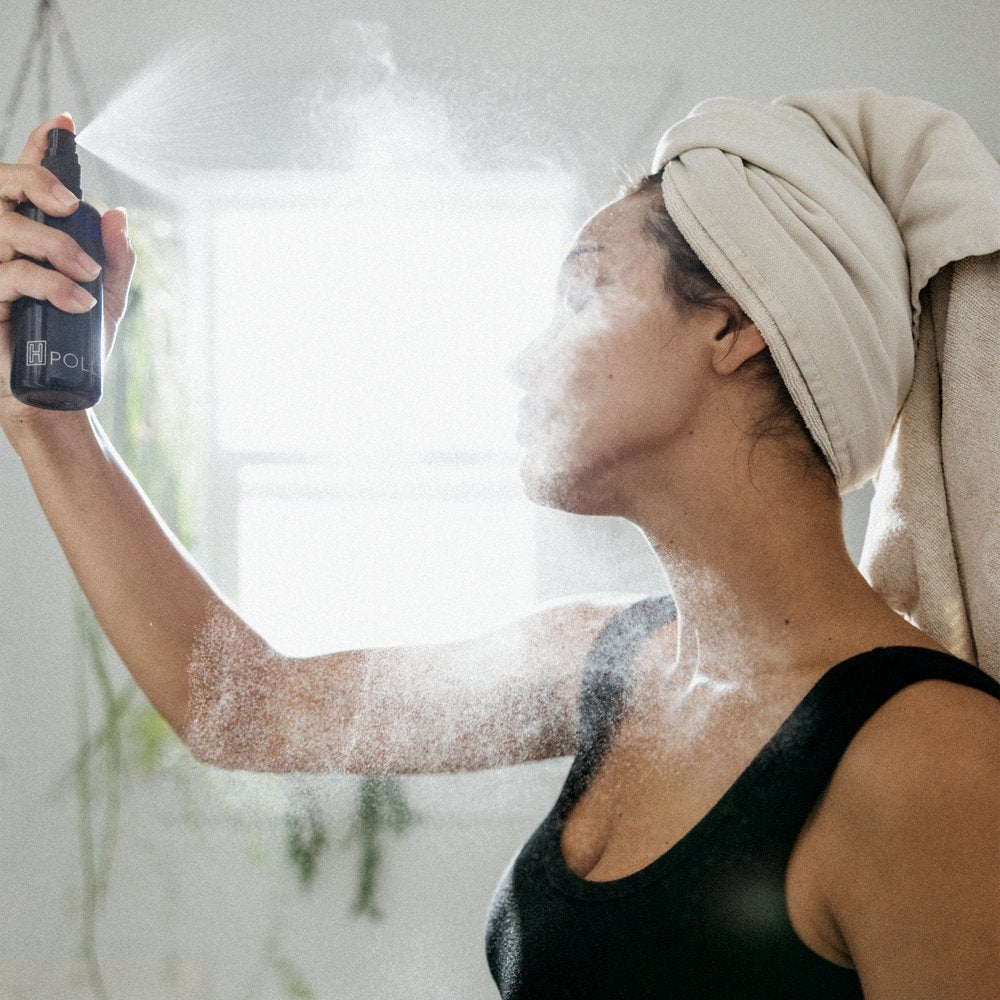 H IS FOR LOVE POLLEN Illuminating Mist