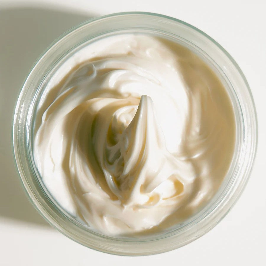 REFEEL NATURALS Skin-Renewing Effect Cream Under the milky way