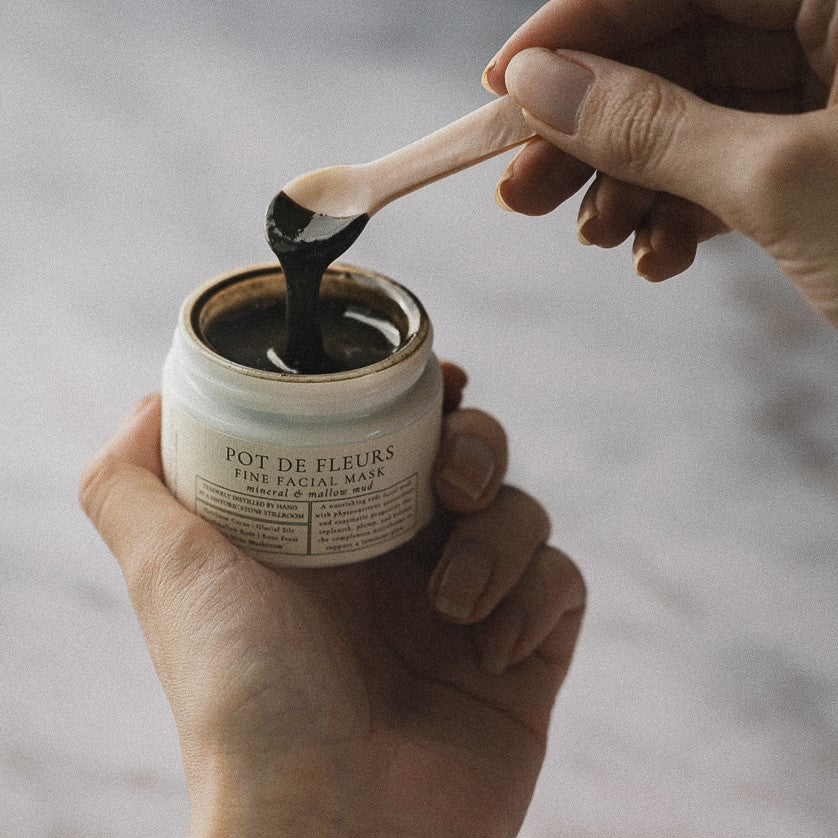 Tidelands House Pot de Fleurs Mud Mask with glacial silt and botanical extracts