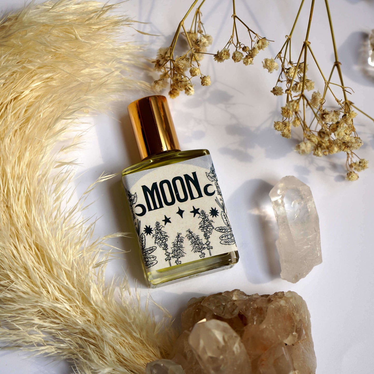 WONDERLUST BOTANICALS Moon