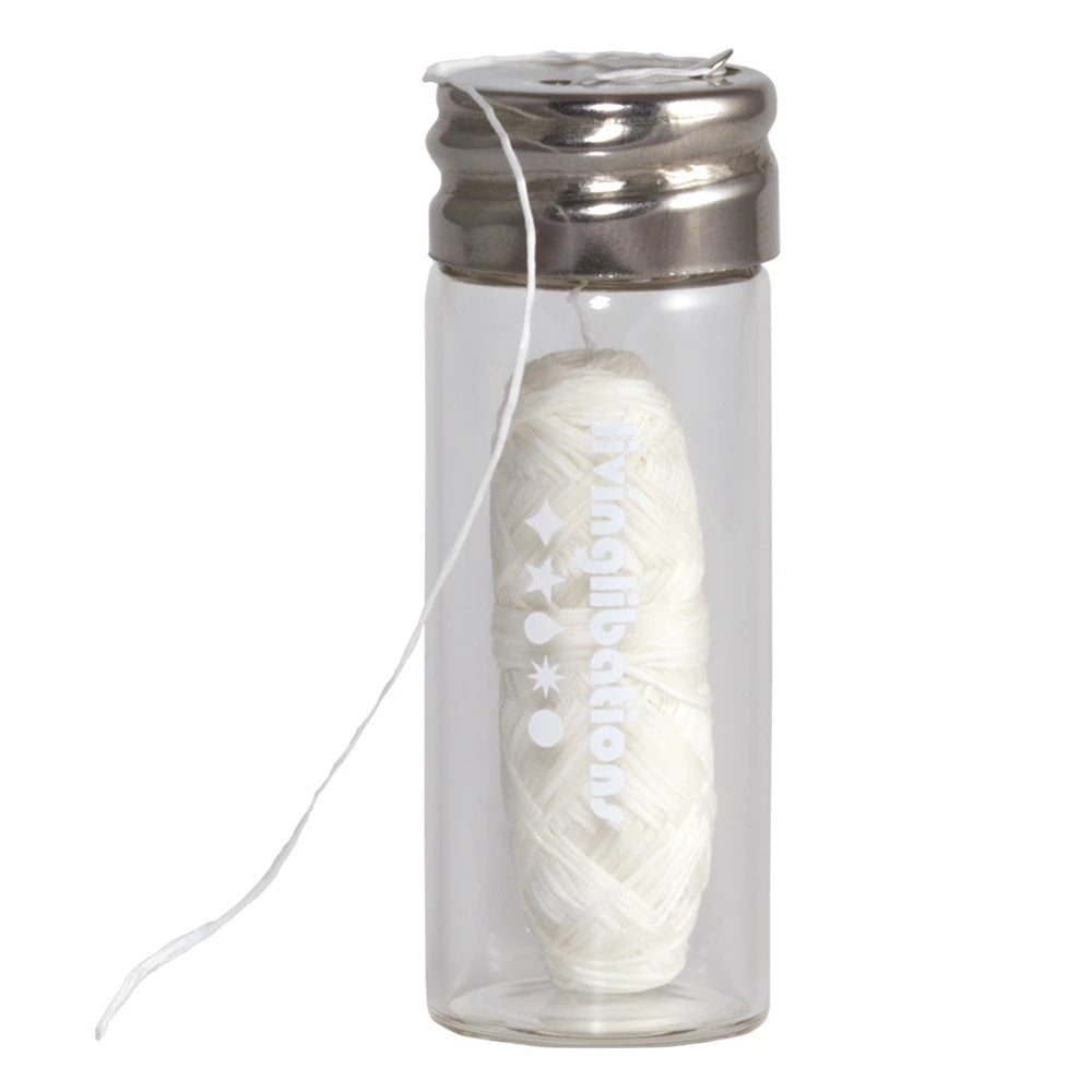 LIVING LIBATIONS Frankincense Fresh Floss 1