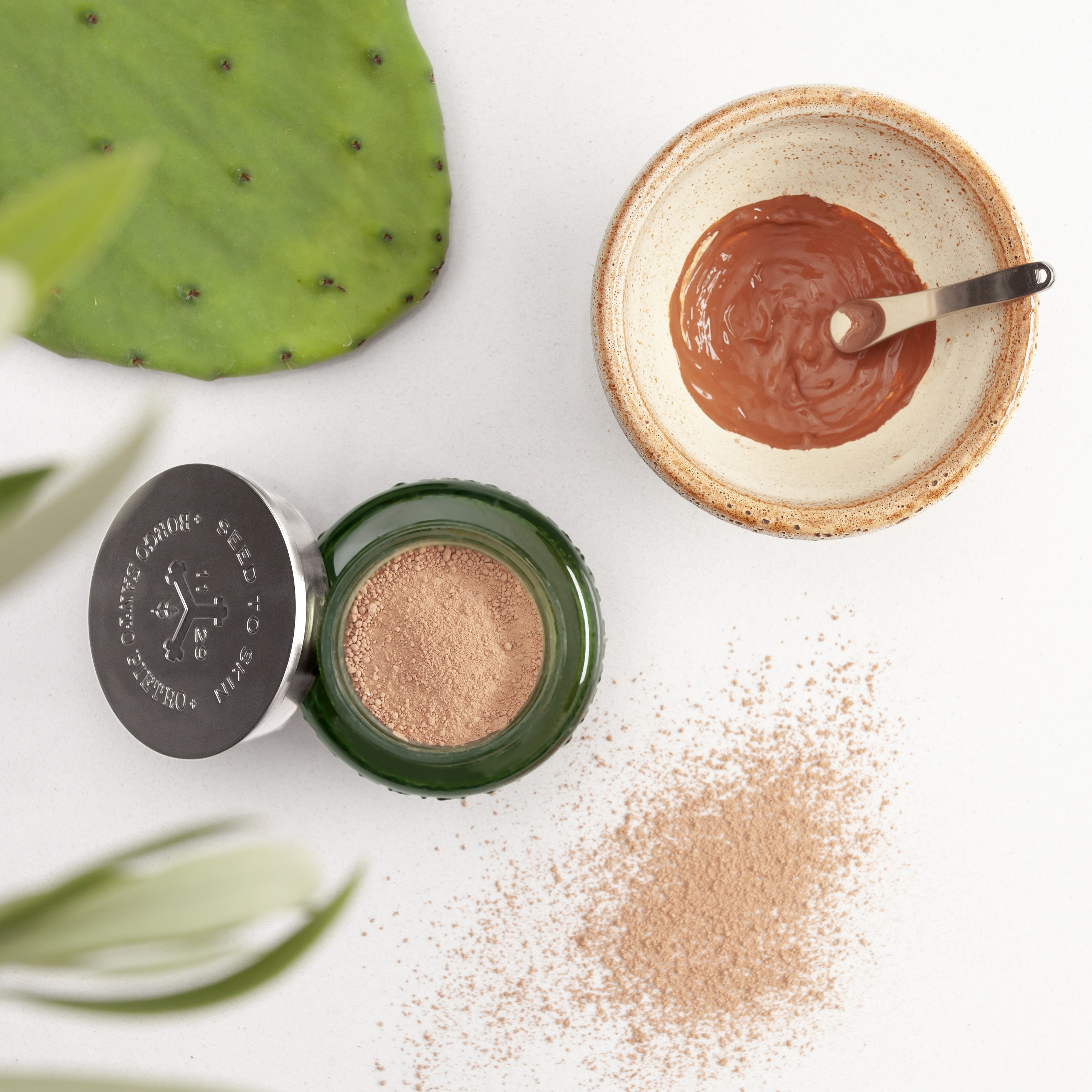 A Deeply Soothing Mask for Sensitive Skin