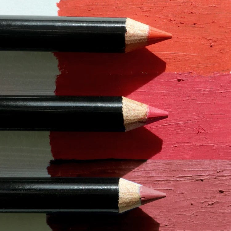  19/99 BEAUTY Precision Pencil Trio – three versatile colour pencils with a sharpener.