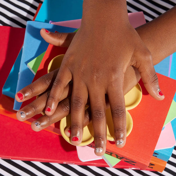 MANUCURIST-Kids-Nail-Polish-Barbidur