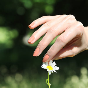 MANUCURIST Green Nail Polish Peach