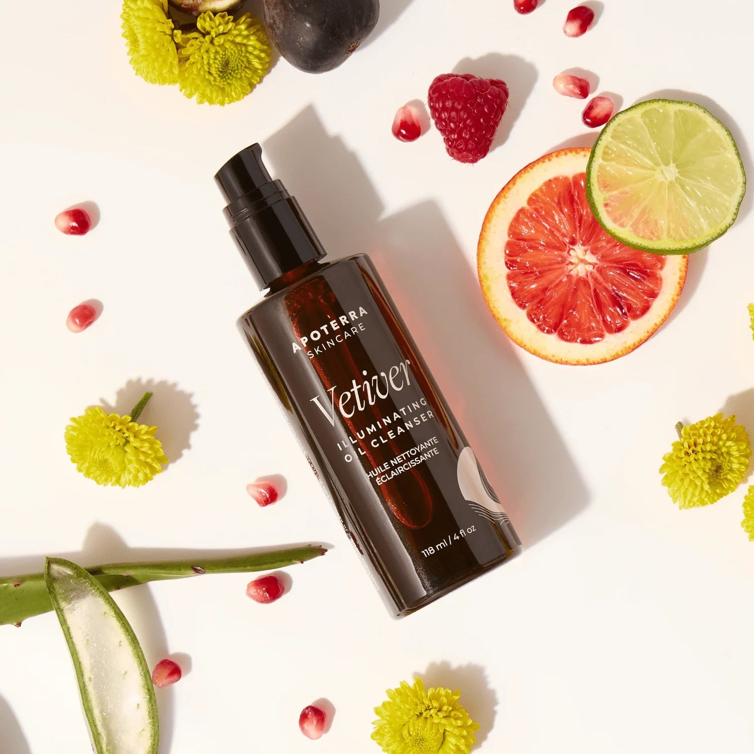 APOTERRA Vetiver Illuminating Oil Cleanser