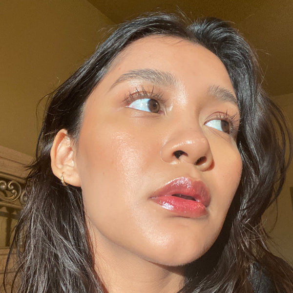 AXIOLOGY-Multi-Stick-Color-Cream-Brave