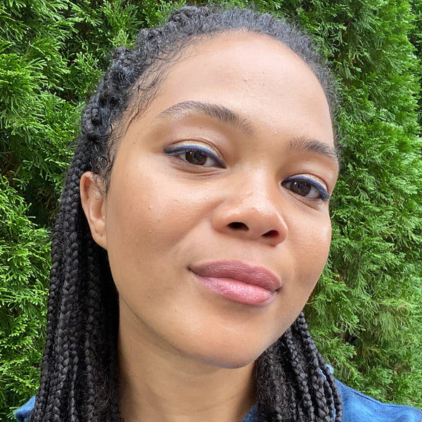 AXIOLOGY-Multi-Stick-Color-Cream-Grounded