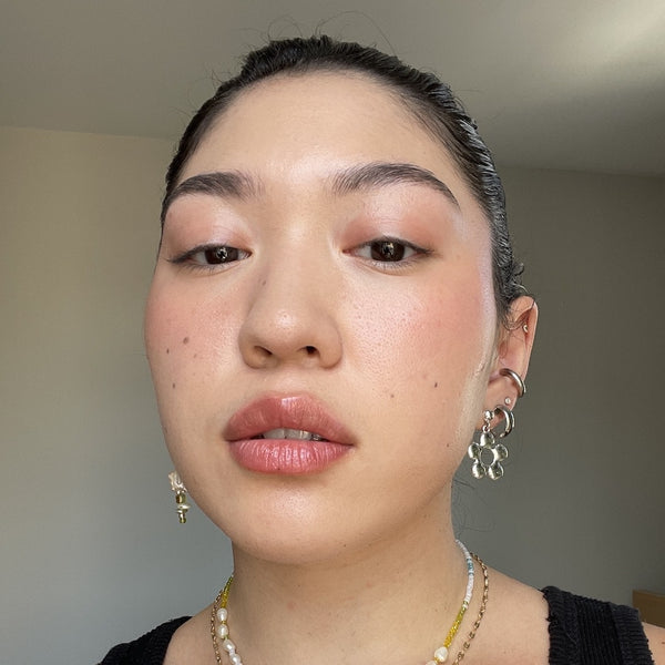 AXIOLOGY-Multi-Stick-Tinted-Dew-Strength