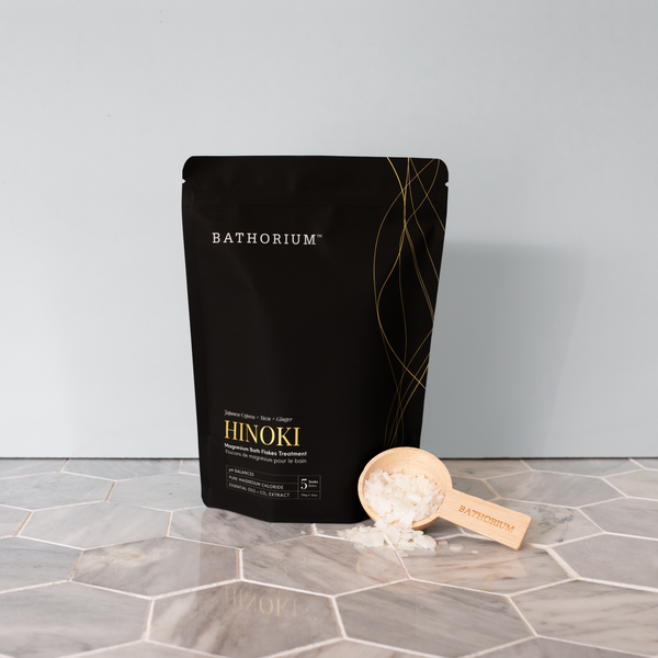BATHORIUM Hinoki Magnesium Bath Flakes