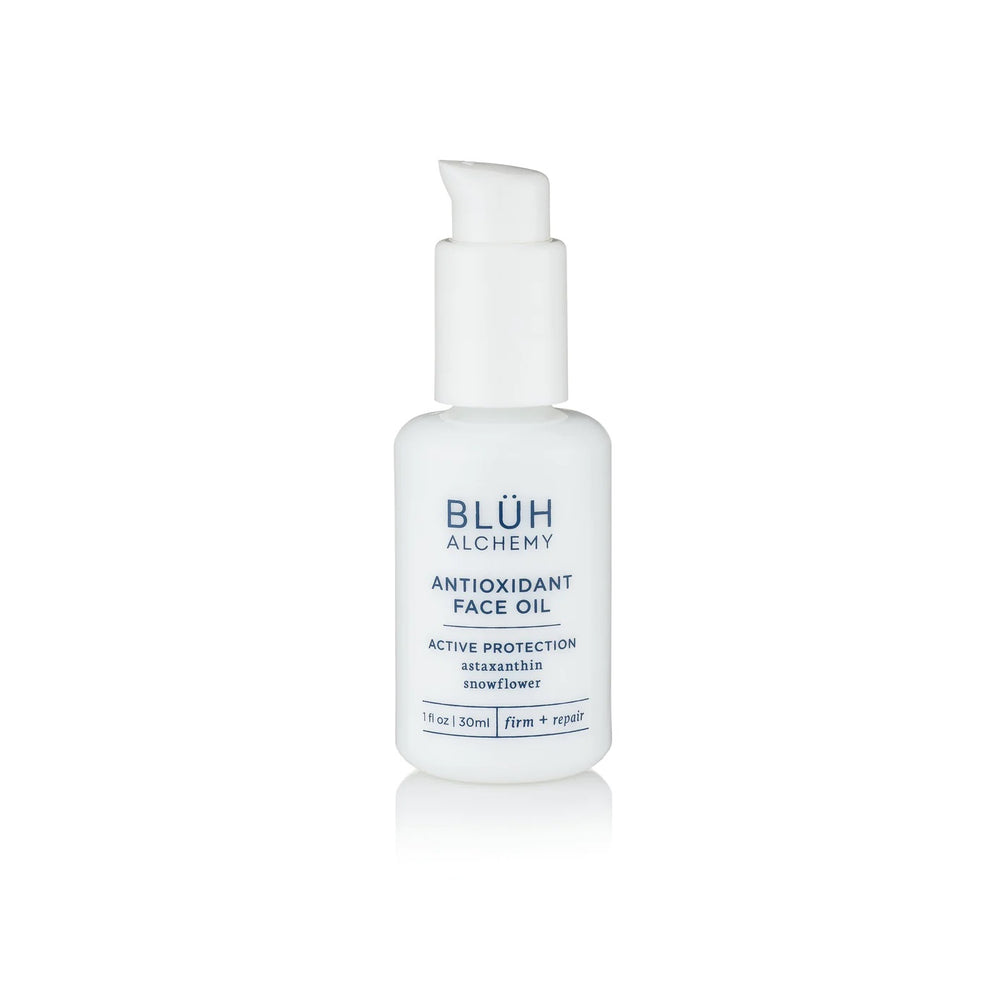 BLUH ALCHEMY Face Oil 30ml white glass bottle with a pump with Kakadu Plum and Snowflower for nourished, radiant skin. With white background