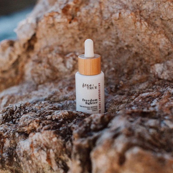 FREE + TRUE Freedom Fighter Antioxidant Face Oil