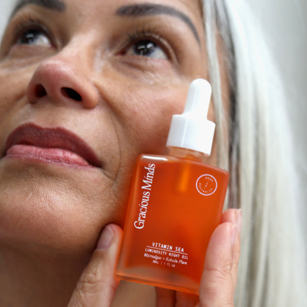 GRACIOUS MINDS Vitamin Sea Luminosity Night Oil full size