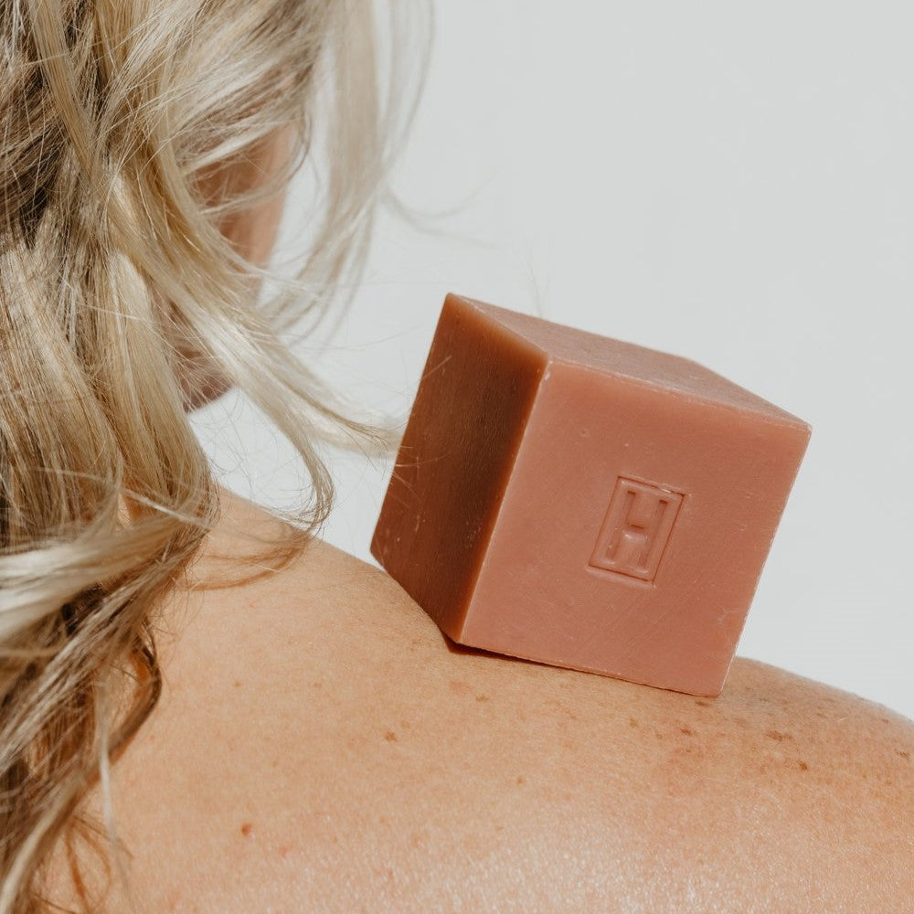 H IS FOR LOVE KAPHAR Cleansing Bar