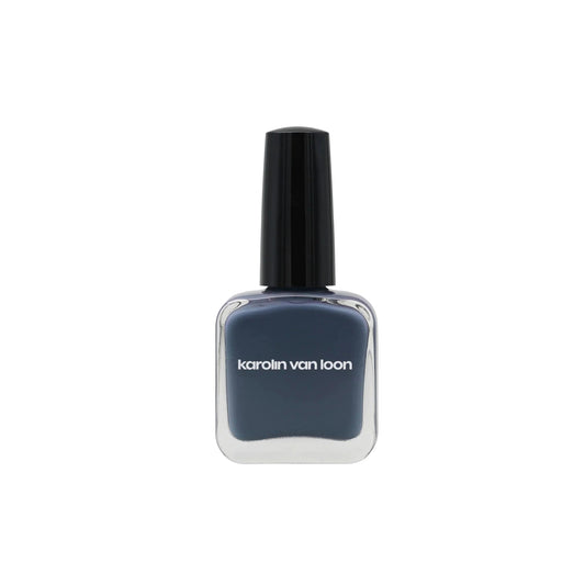 Karolin Van Loon 06 Bleue Cendré – ashy navy blue nail polish with grey undertones, vegan, cruelty-free, 12-free, perfect for everyday or statement manicures.