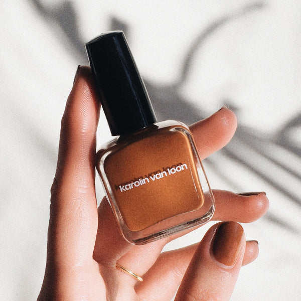 KAROLIN VAN LOON 10 Tulipe Rouge