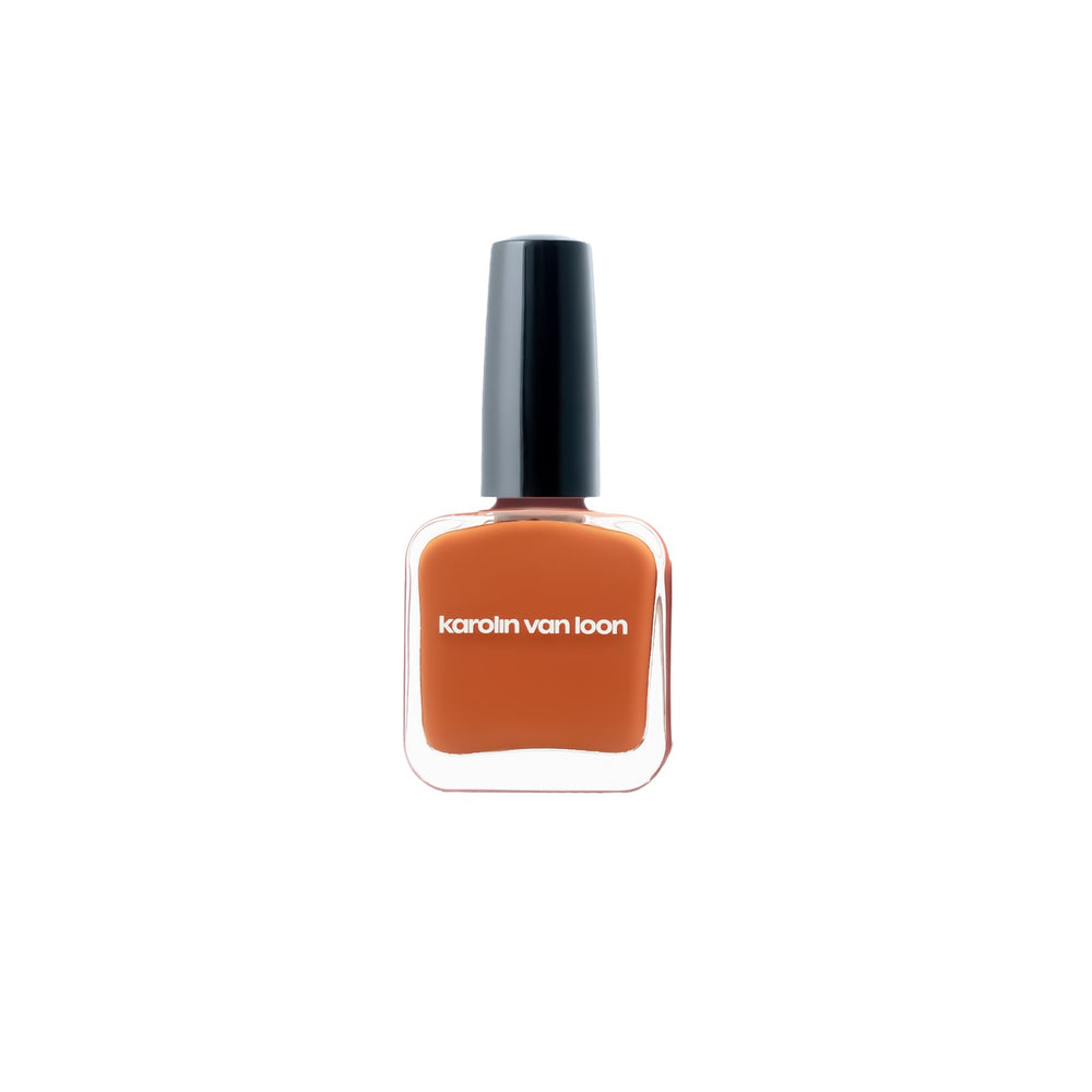Karolin Van Loon 10 Tulipe Rouge – warm red vegan nail polish, 12-free, cruelty-free, eco-friendly formula for long-lasting, glossy manicure.