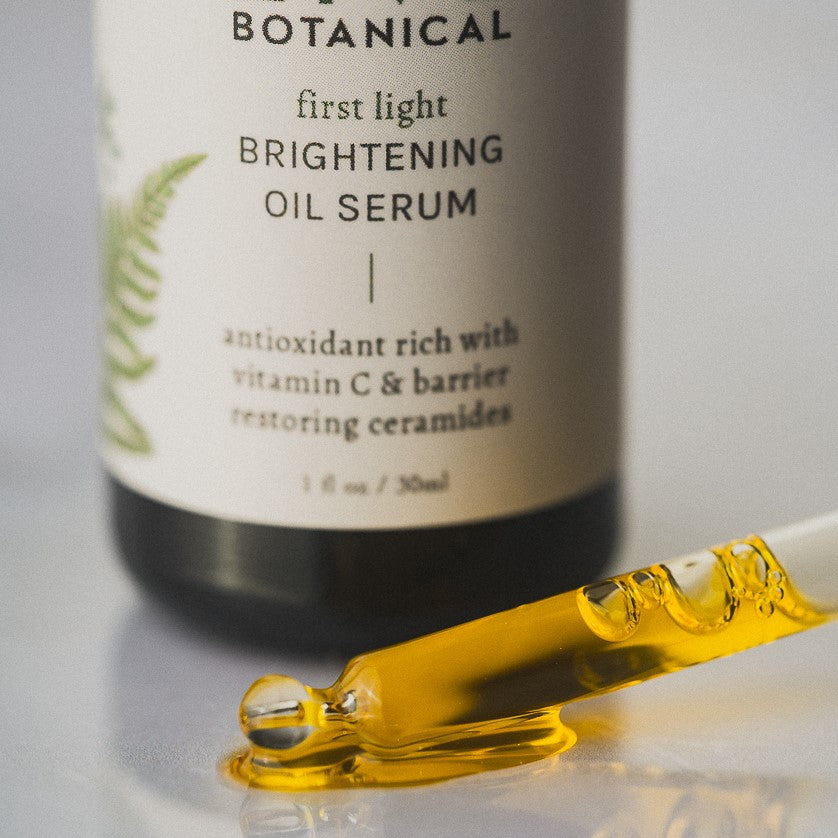 LIVE BOTANICAL First Light Brightening Oil Serum