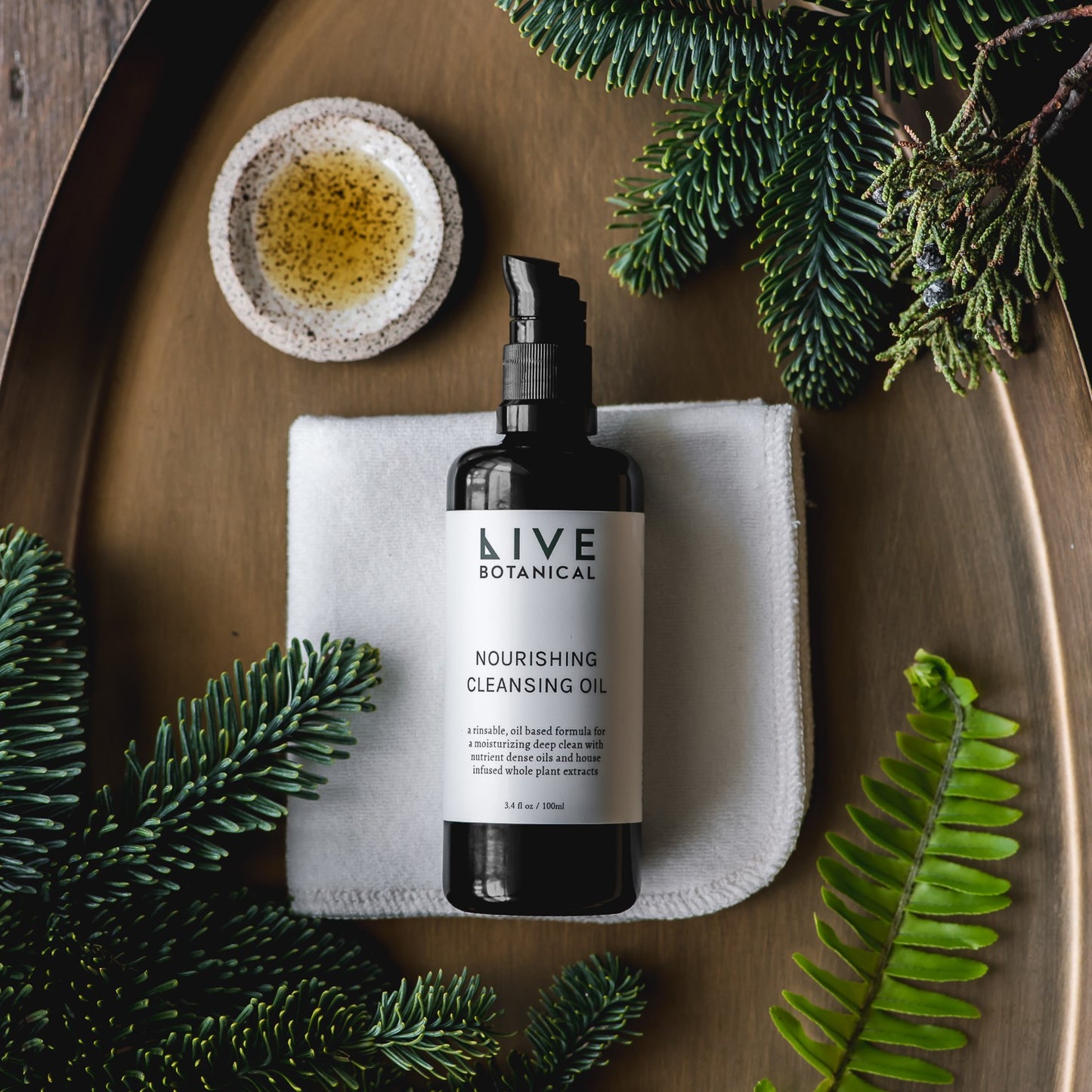 LIVE BOTANICAL Nourishing Cleansing Oil