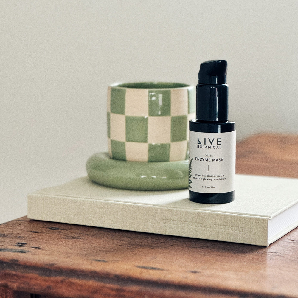 Live Botanical Oasis Enzyme Mask – Hydrating enzyme mask with prickly pear, cranberry, and chia seed extract for refreshed, glowing skin.