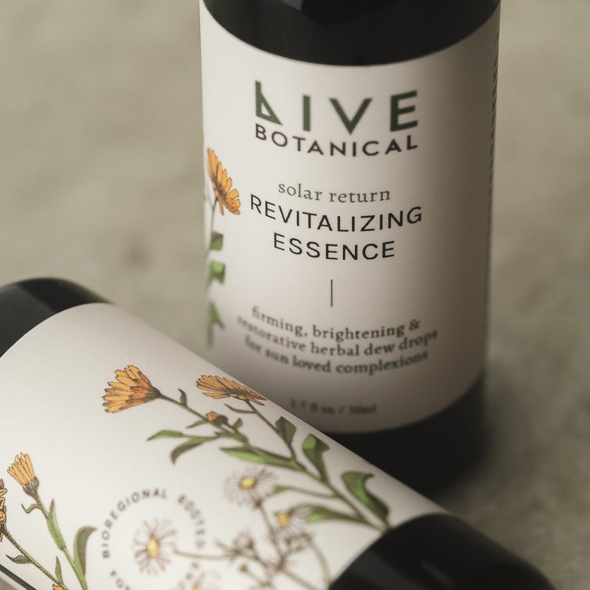 LIVE BOTANICAL Solar Return Revitalizing Essence