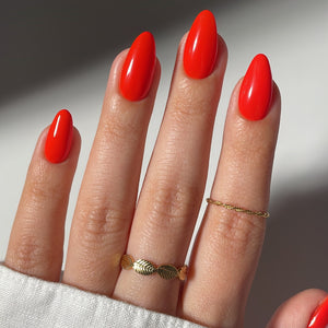 LONDON GRACE Laura Nail Polish