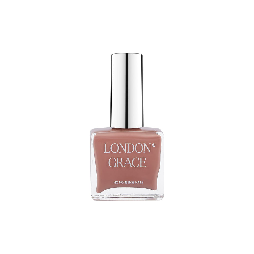 London Grace Mae Nail Polish – warm earthy clay with a glossy, long-lasting finish. Vegan and cruelty-free formula.