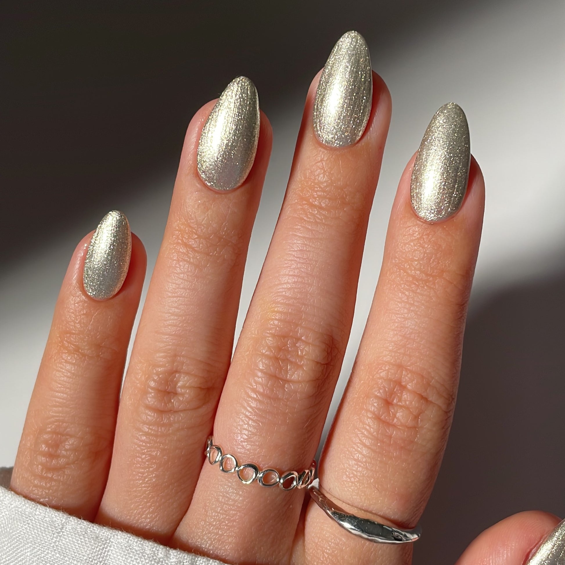 LONDON GRACE Pyrite Nail Polish