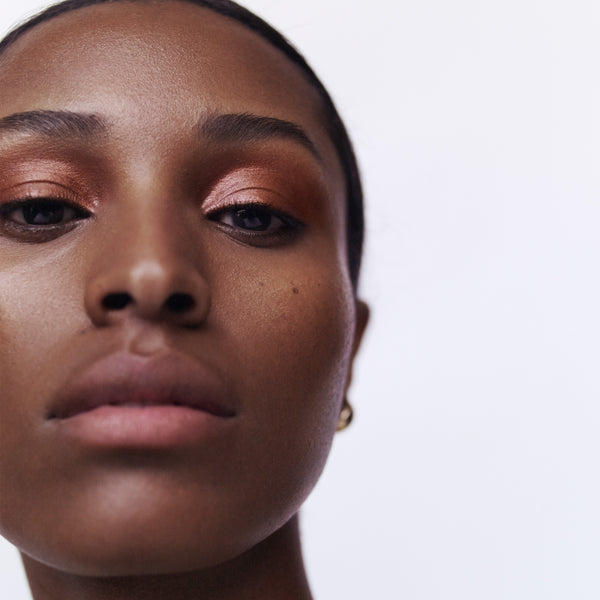 MANASI 7 Eye Glow Colour chaminade