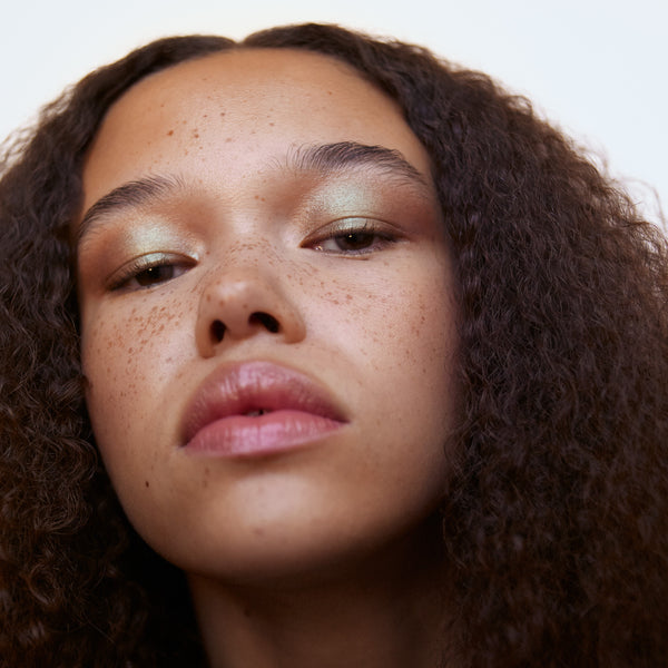 MANASI 7 Eye Glow Colour ochaya