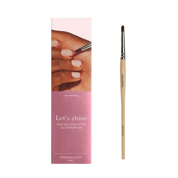 Manucurist Glitter Brush with rounded vegan bristles and FSC wooden handle for precise glitter nail art.