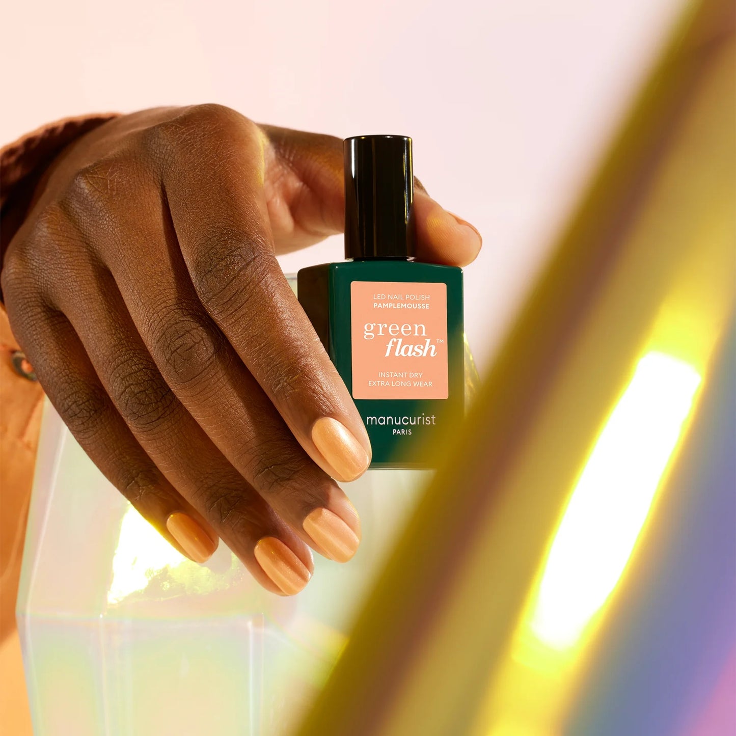 MANUCURIST Green Flash LED Nail Polish Pamplemousse