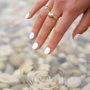 MANUCURIST Green Flash LED Nail Polish Snow