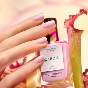 MANUCURIST Green Nail Polish Halo