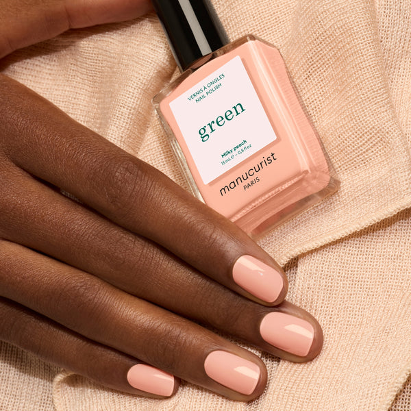 MANUCURIST Green Nail Polish Milky Peach