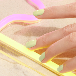 MANUCURIST Green Nail Polish Pistachio