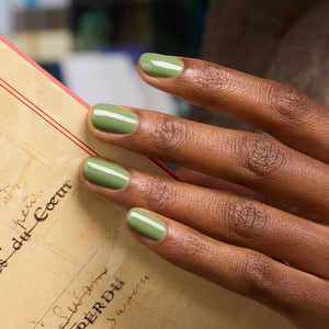 MANUCURIST Green Nail Polish Tuileries