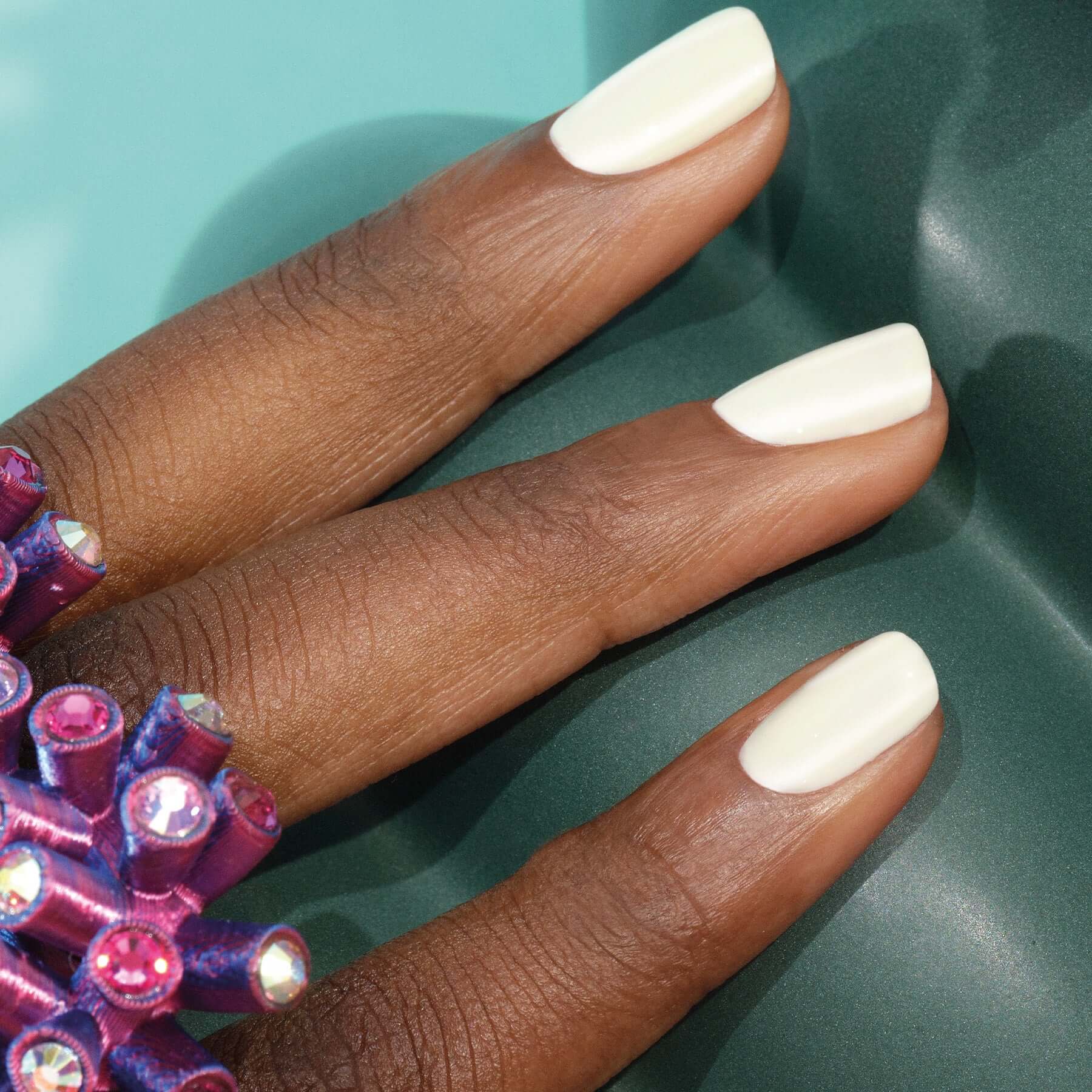 MANUCURIST Semi-permanent LED Green Flash Porcelaine