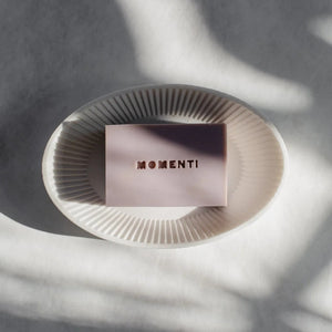 MOMENTI BOTANICALS Aura Soap Bar