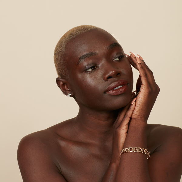 MONIKA BLUNDER BEAUTY Blunder Cover Foundation/Concealer shade 10