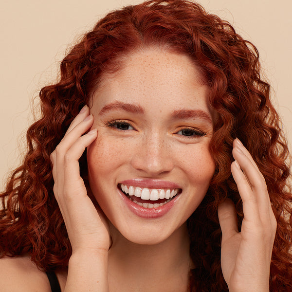 MONIKA BLUNDER BEAUTY Blunder Cover Foundation/Concealer shade 2.5