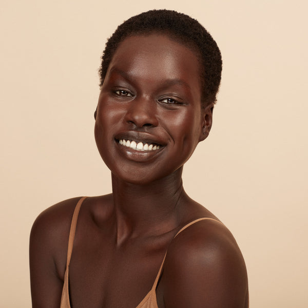 MONIKA BLUNDER BEAUTY Blunder Cover Foundation/Concealer shade 9