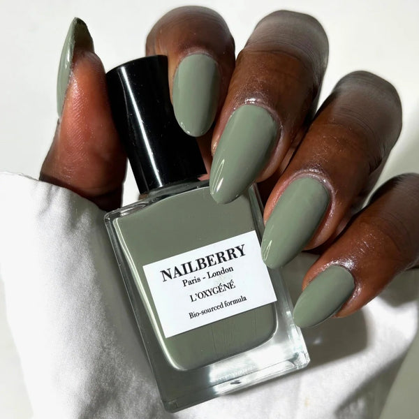 NAILBERRY A New Leaf