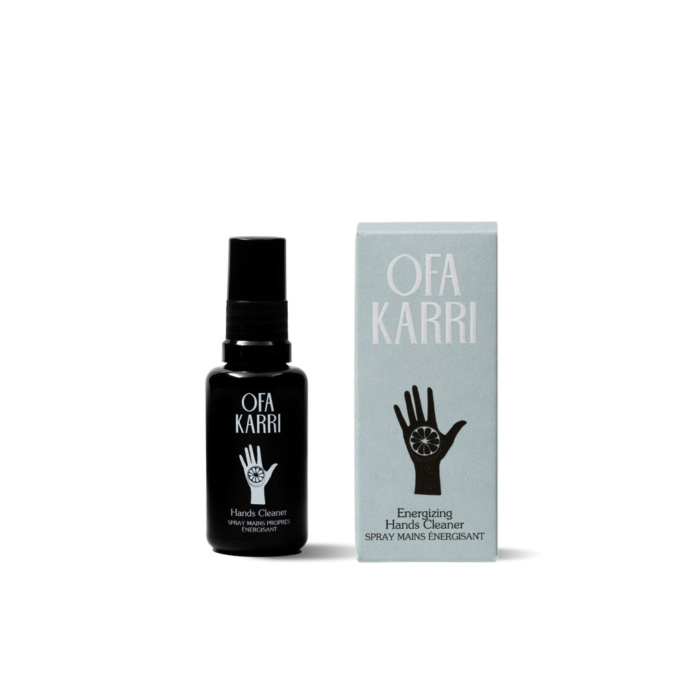 OFA KARRI Hands Cleaner Citrus – natural hand cleansing spray with organic essential oils of Green Mandarin, Sweet Orange, and Ravintsara in a 30 ml purple glass bottle.