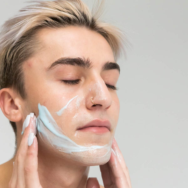 OM ORGANICS Blue Azul Soothing Cleansing Emulsion