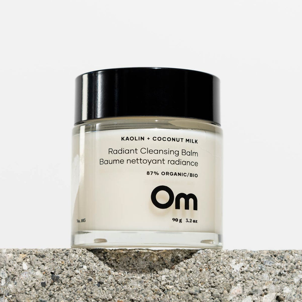 Om Organics Kaolin + Coconut Milk Radiant Cleansing Balm - Hydrating and nourishing cleansing balm for glowing, soft skin.