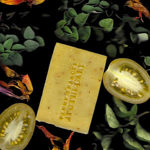 PENNY FRANCES APOTHECARY Blood Orange & Tomato Seed Soap