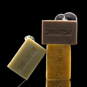 PENNY FRANCES APOTHECARY Blood Orange & Tomato Seed Soap