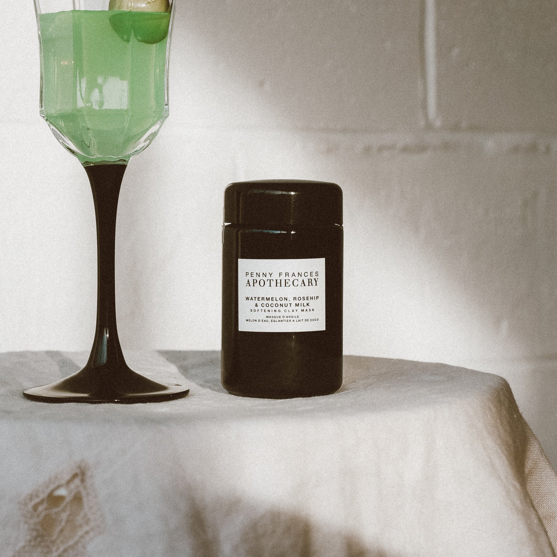 PENNY FRANCES APOTHECARY Coconut Milk & Guava Softening Clay Mask